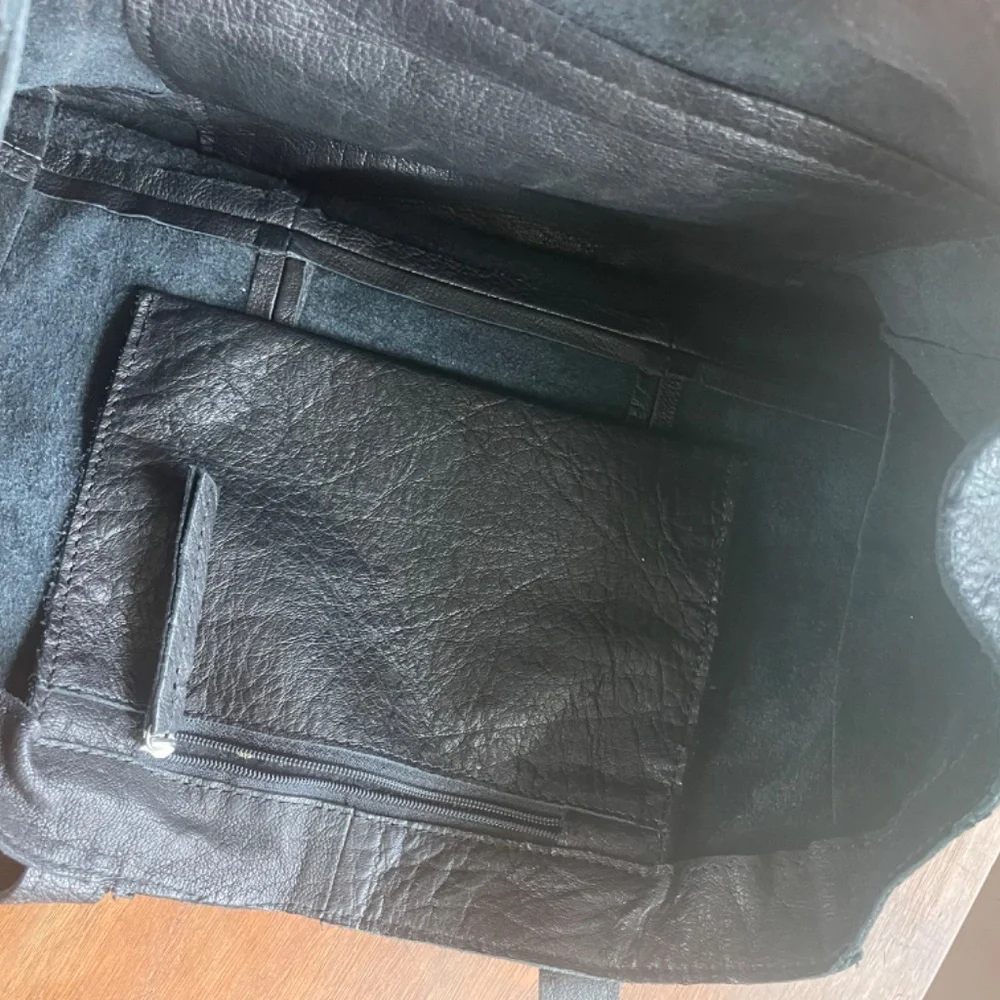 Anthropologie Black Leather Tote Satchel - Picture 4 of 5